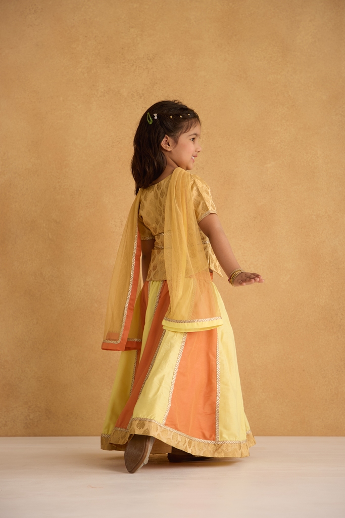 Kali lehenga set - Image 5
